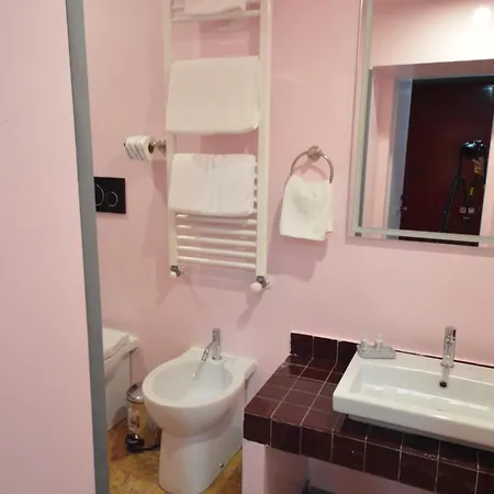 Mami Guest house